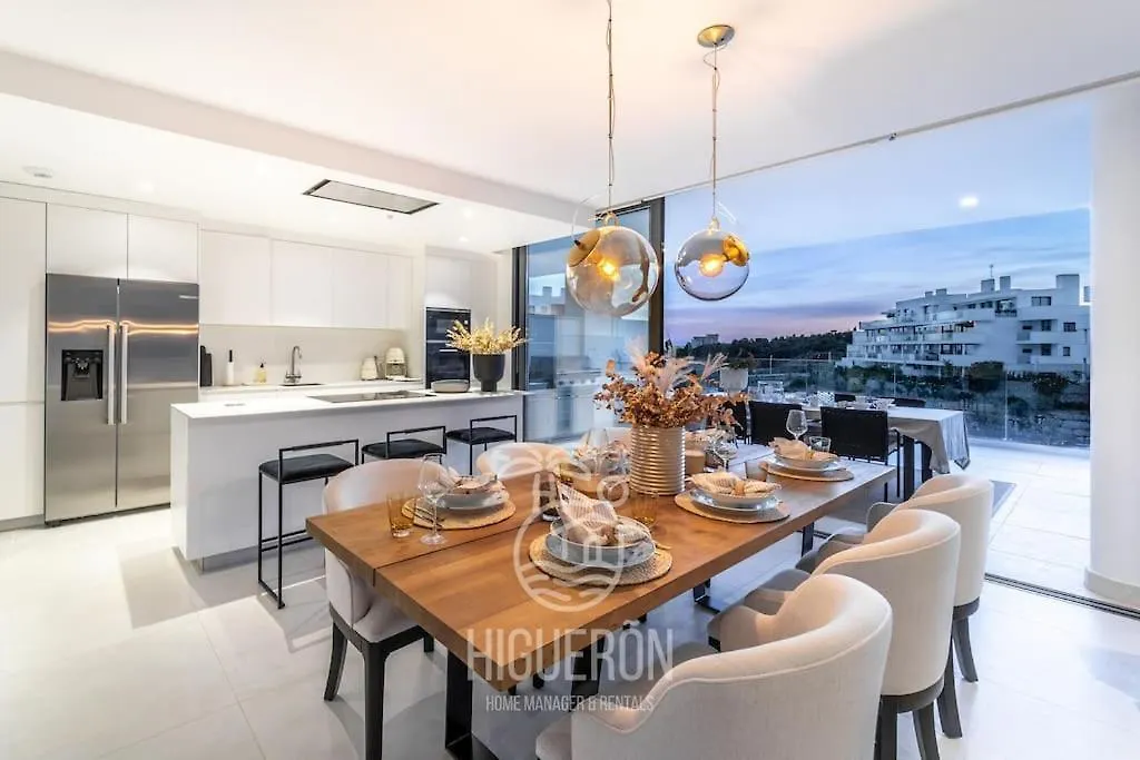 Higueronrentals Mikero Malaga Apartment
