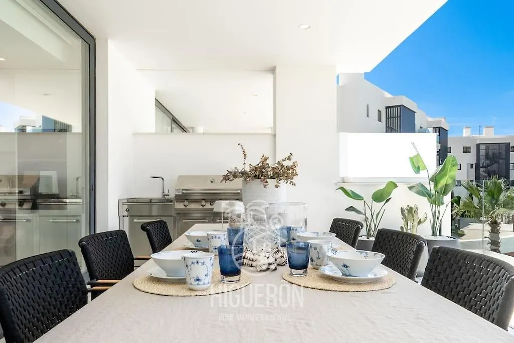 Higueronrentals Mikero Malaga