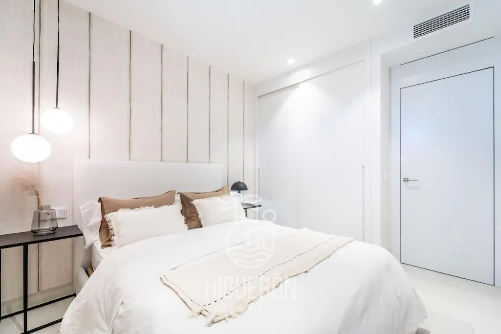 Higueronrentals Mikero Malaga Apartment