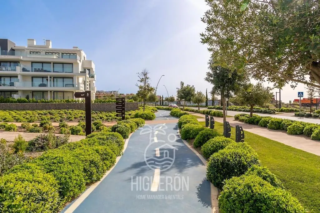 Higueronrentals Mikero Malaga Apartment